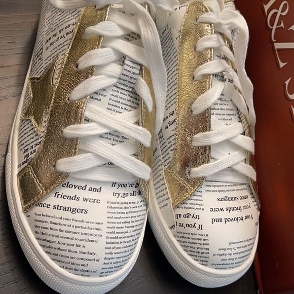 Gold Start Casual Low Top Sneakers - Picture 9 of 12